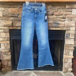 EDWIN Chrissy flare jeans frayed hem 28 / 6 in Rumour Anthropologie Free People